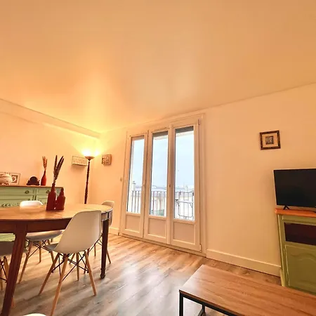 Proche Gare, 6 Voyageurs Et Stationnement Gratuit דירה *