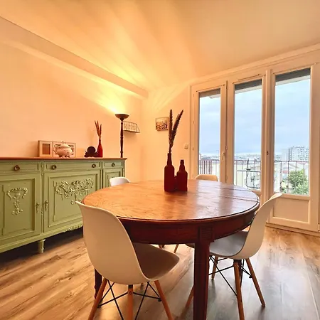 Proche Gare, 6 Voyageurs Et Stationnement Gratuit דירה ריימס