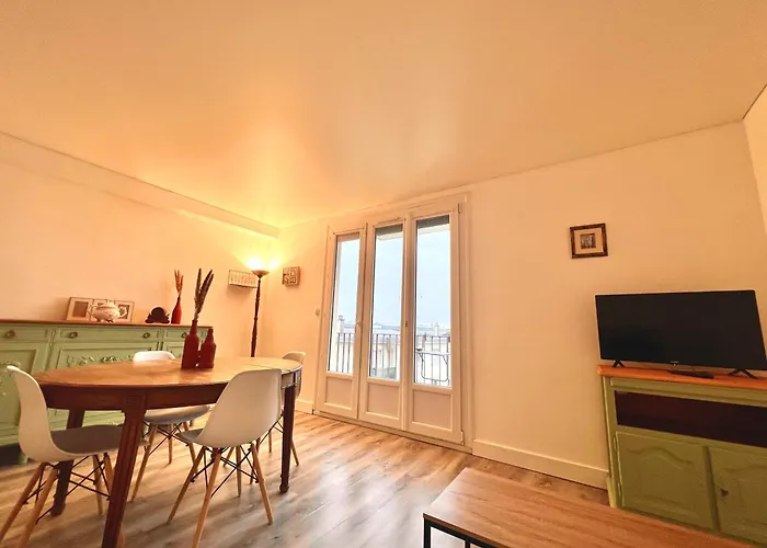 Proche Gare, 6 Voyageurs Et Stationnement Gratuit Апартаменты *