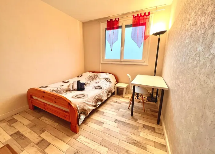 Апартаменты Proche Gare, 6 Voyageurs Et Stationnement Gratuit Реймс